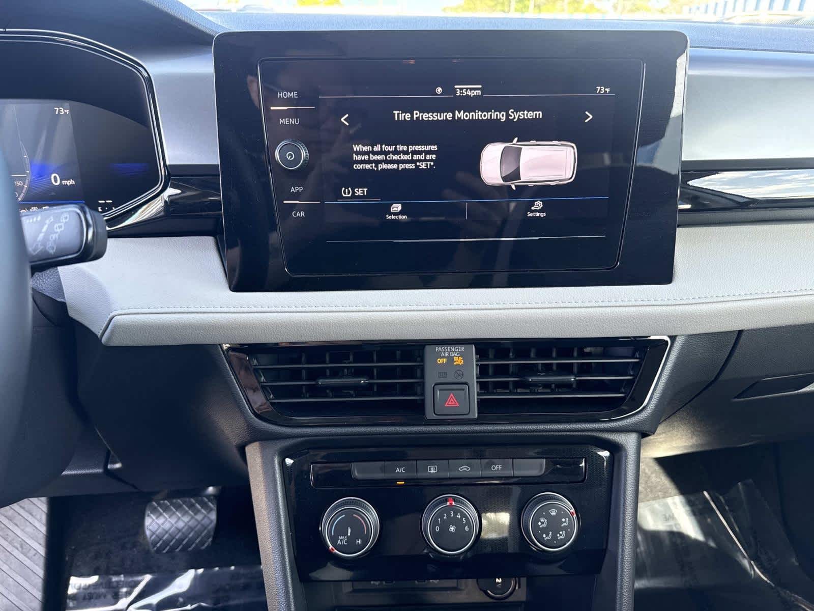 2025 Volkswagen Taos S