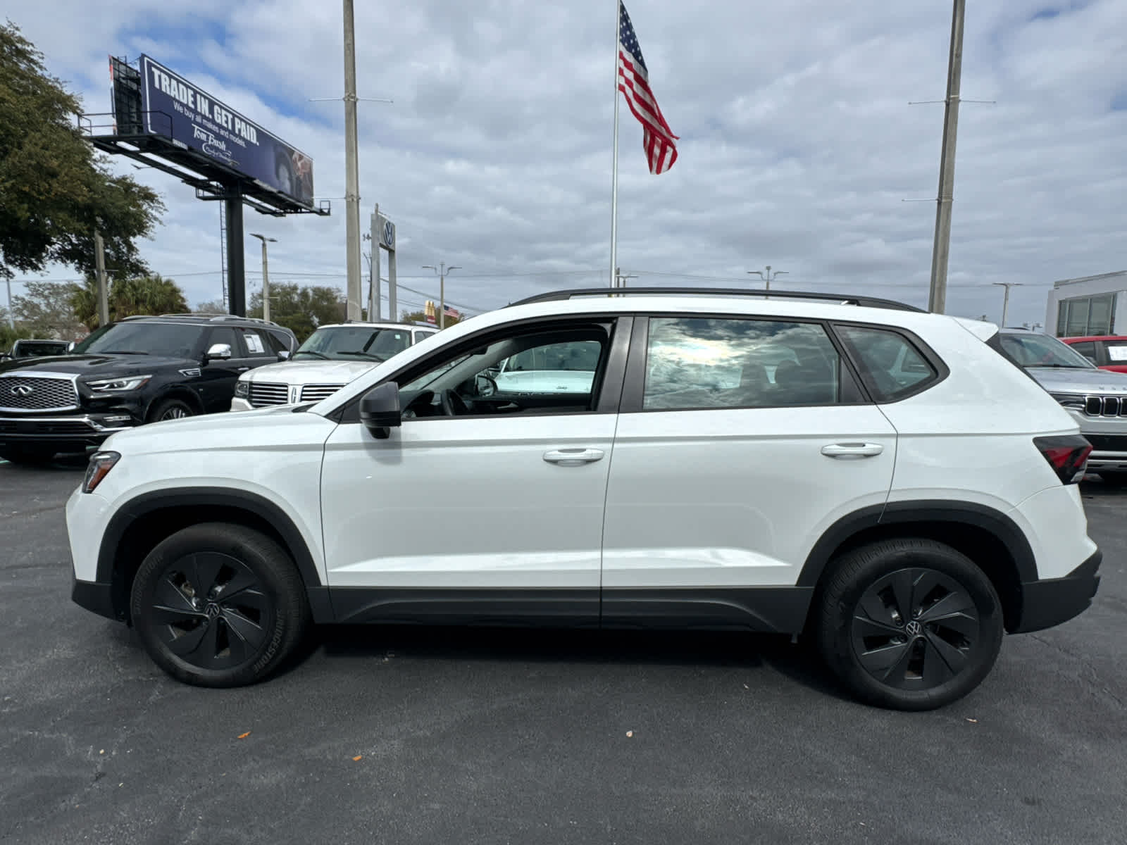 2025 Volkswagen Taos S