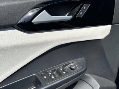 2025 Volkswagen Taos S