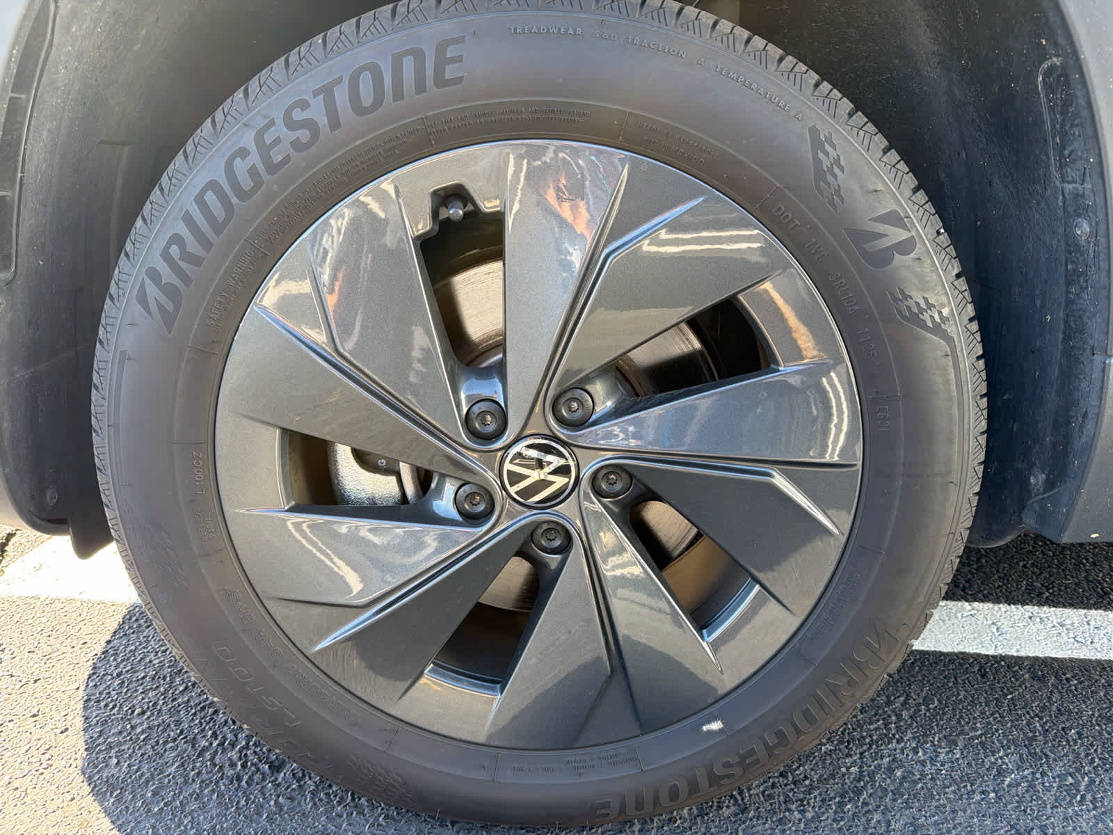 2025 Volkswagen Taos S