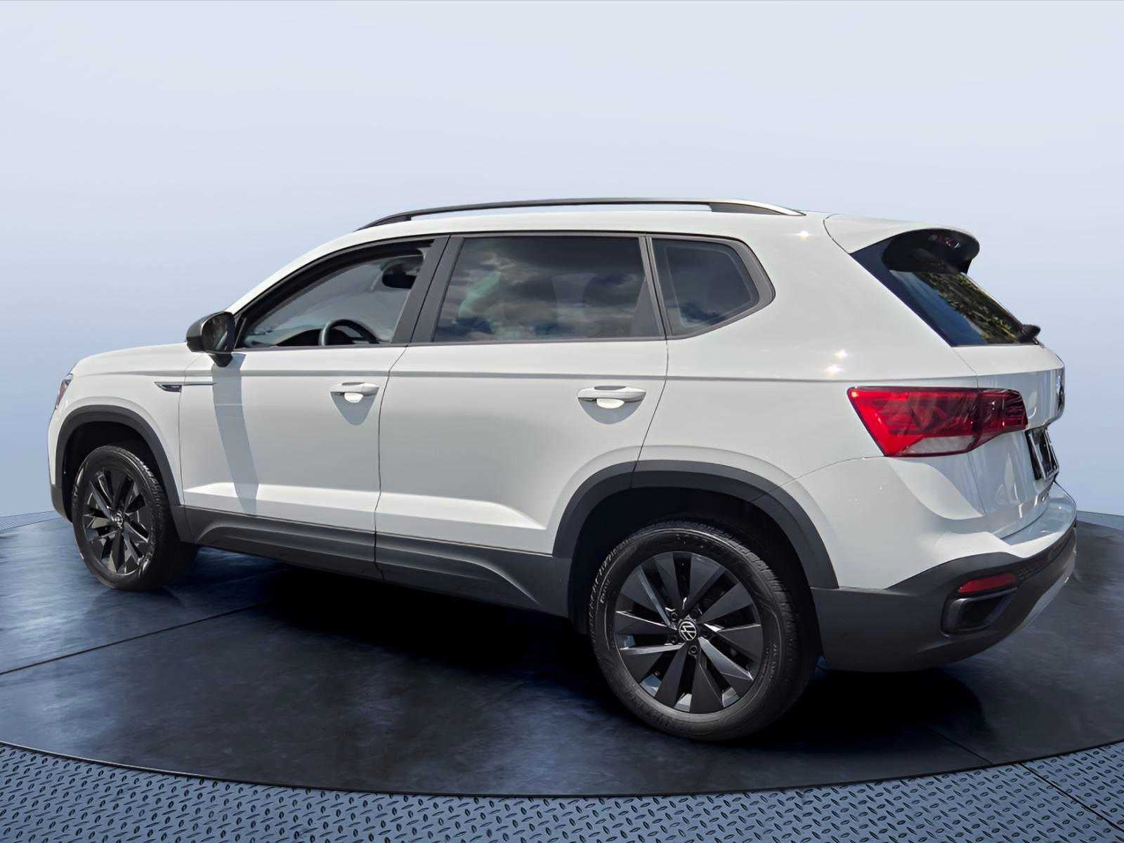 2024 Volkswagen Taos S