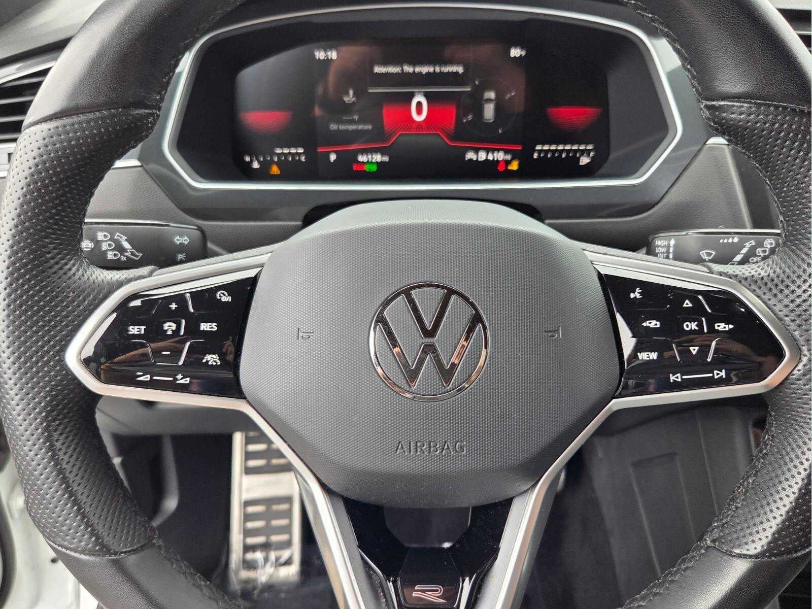 2023 Volkswagen Tiguan SE R-Line Black