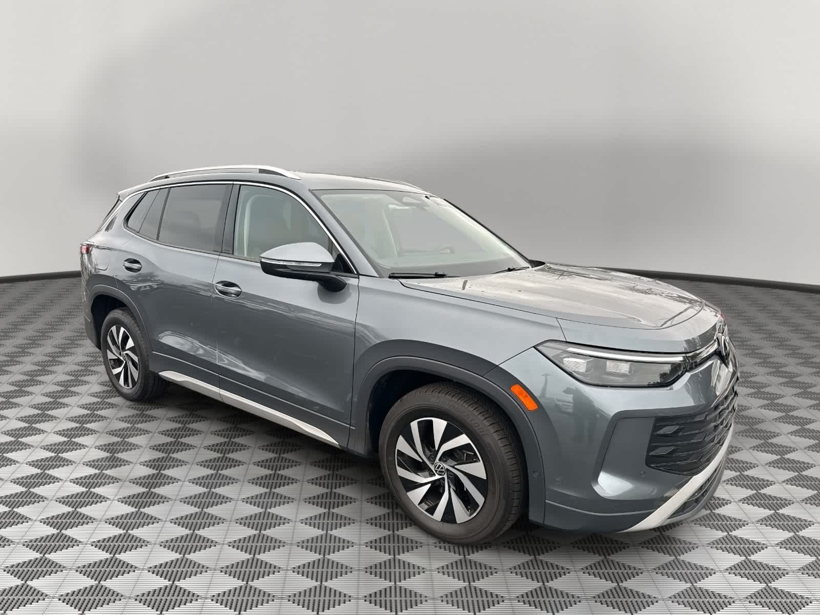 2025 Volkswagen Tiguan S