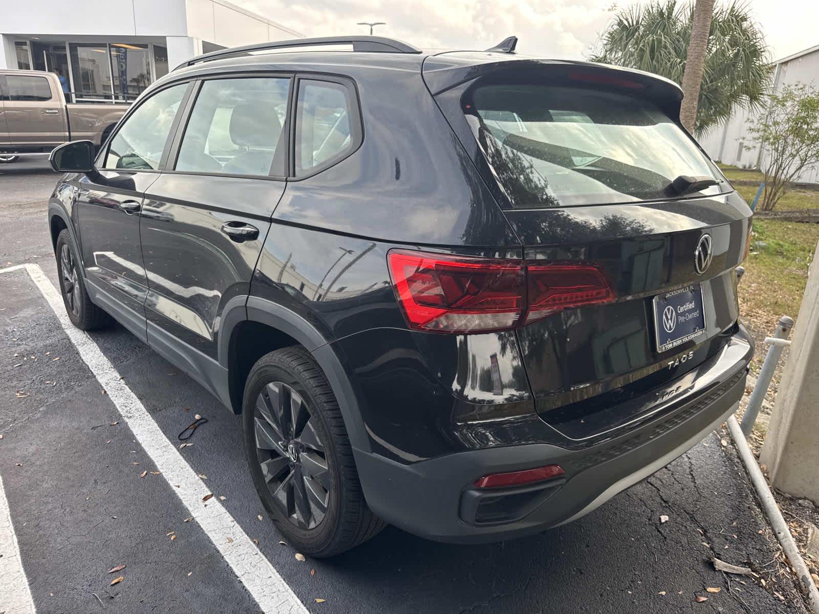 2023 Volkswagen Taos S