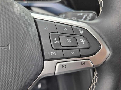 2023 Volkswagen Taos SE