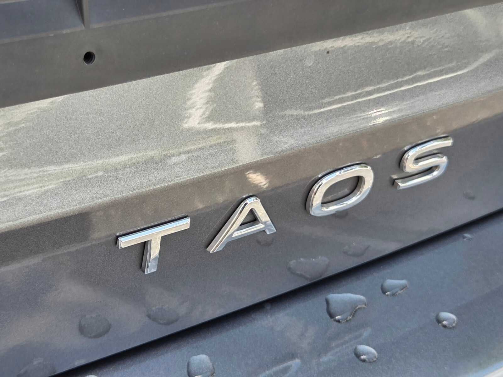 2023 Volkswagen Taos SE