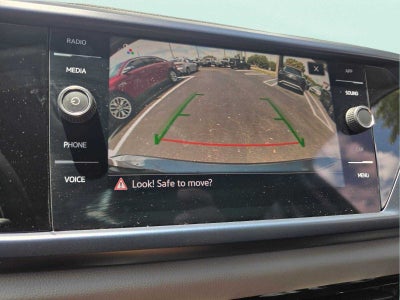 2023 Volkswagen Taos SE