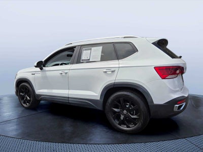 2022 Volkswagen Taos SE