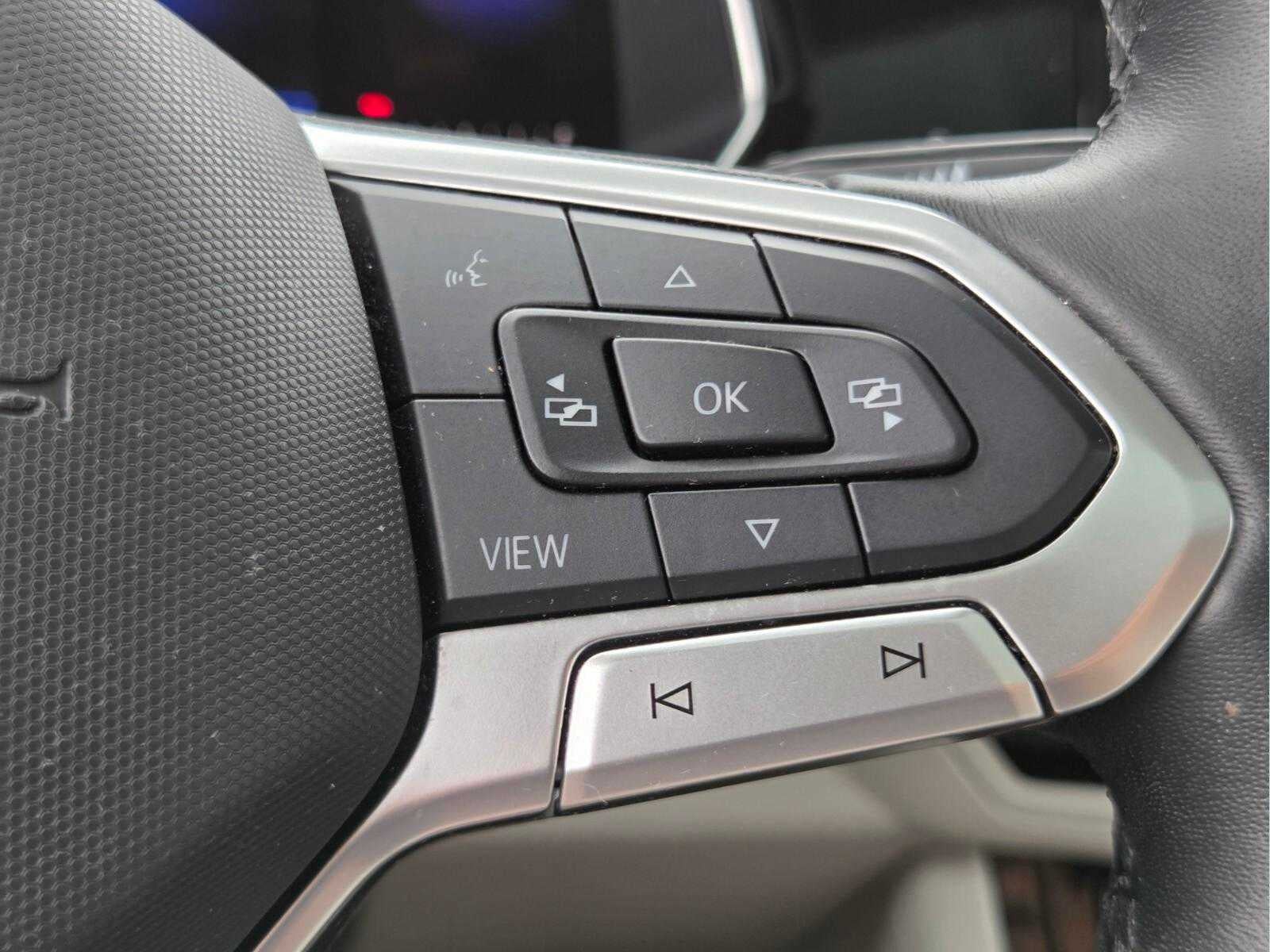 2023 Volkswagen Jetta SE