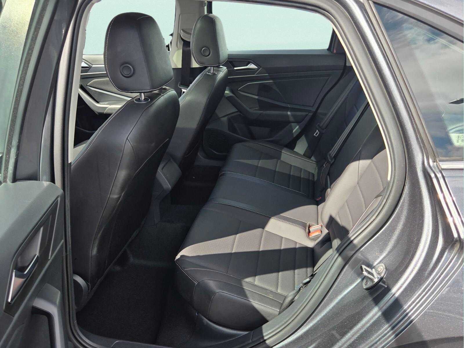 2023 Volkswagen Jetta SE
