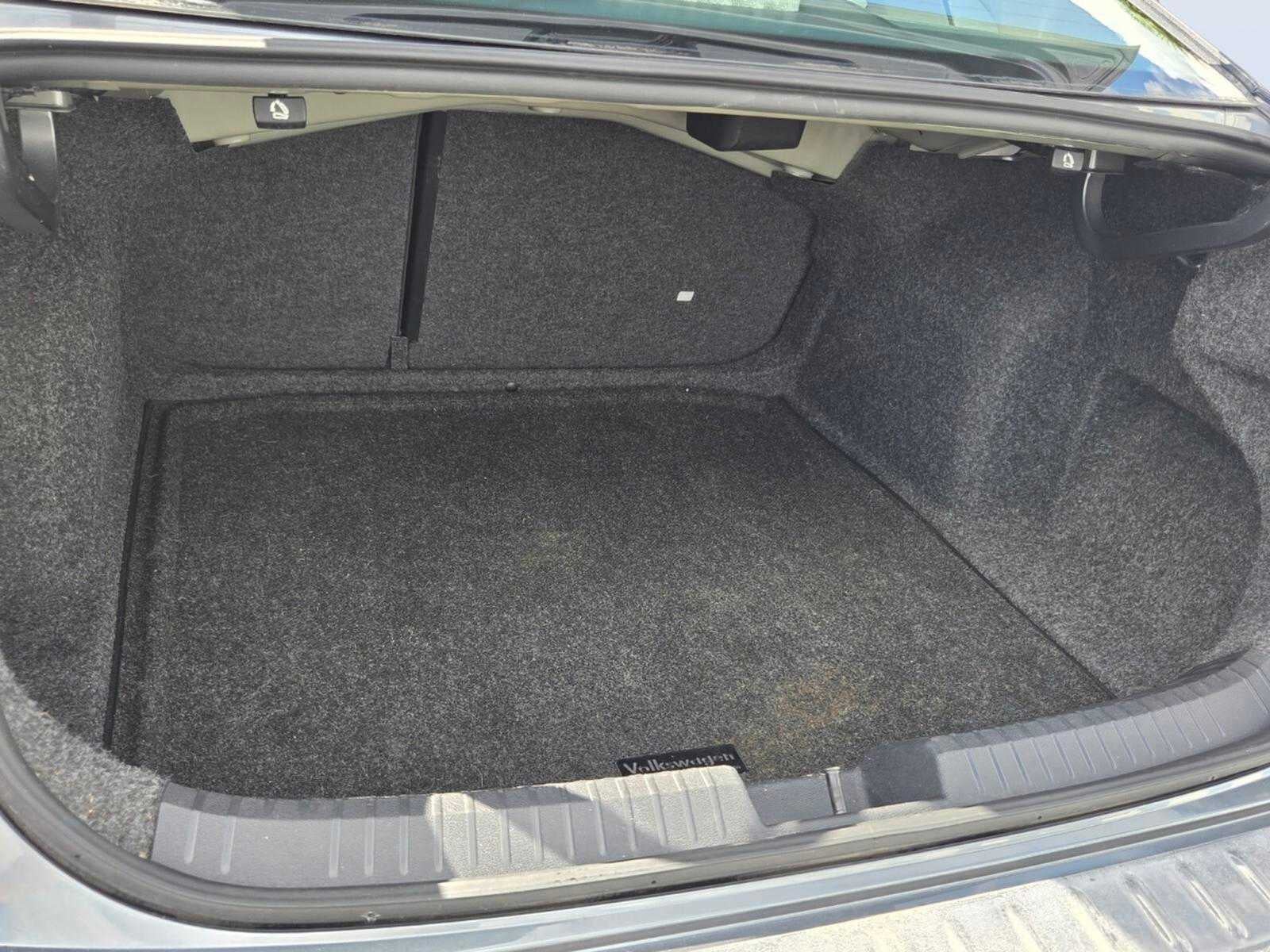 2023 Volkswagen Jetta SE