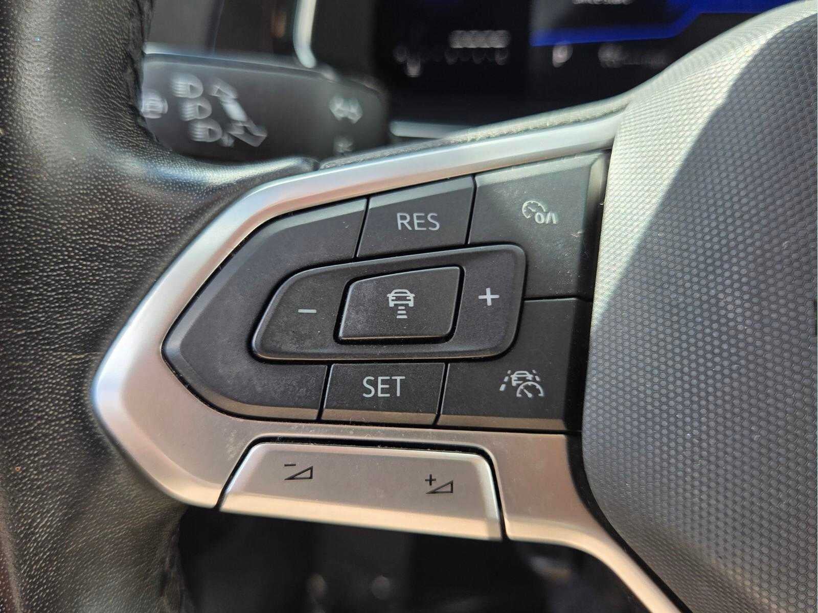 2023 Volkswagen Jetta SE
