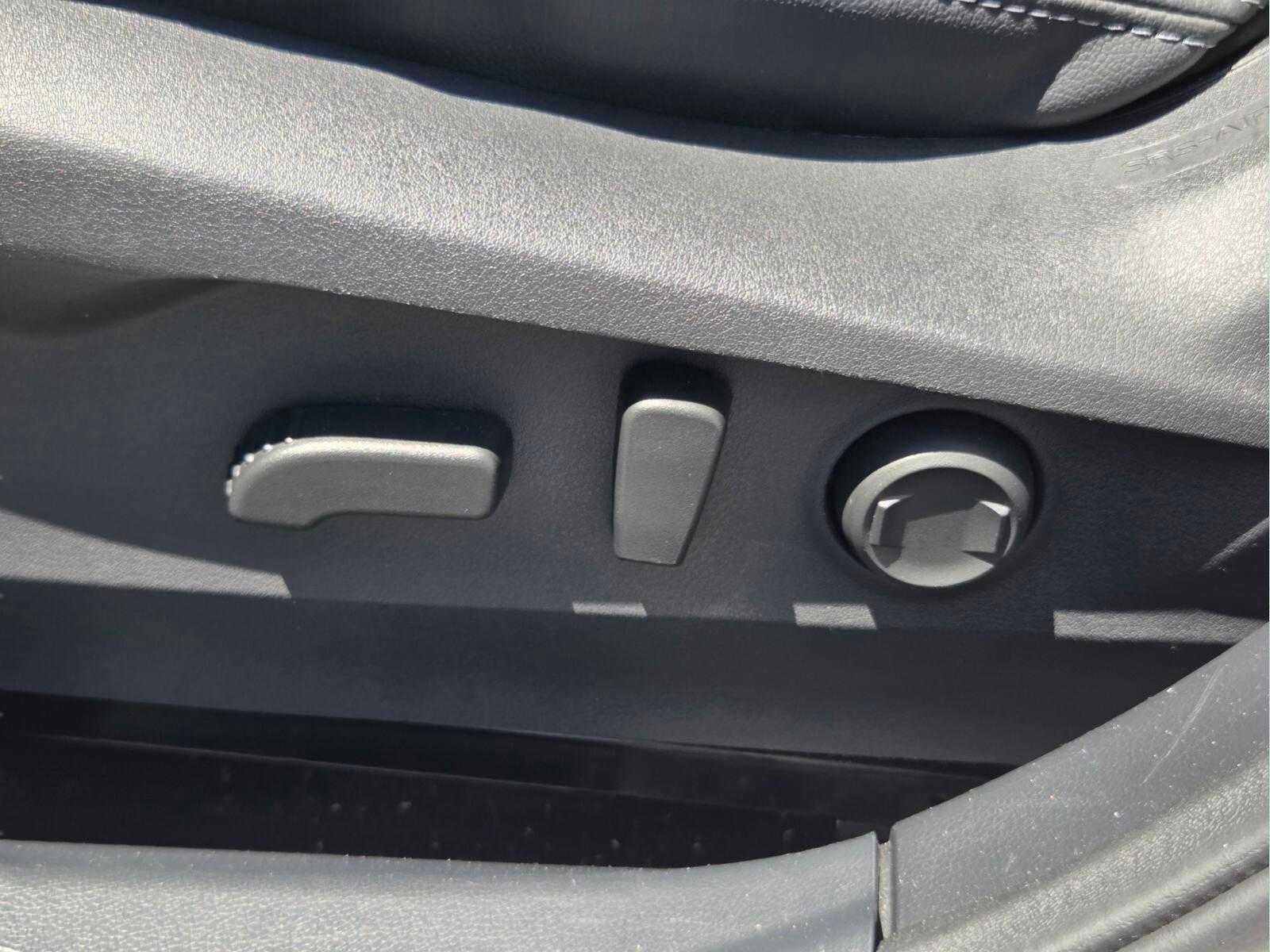 2022 Subaru Legacy Limited XT