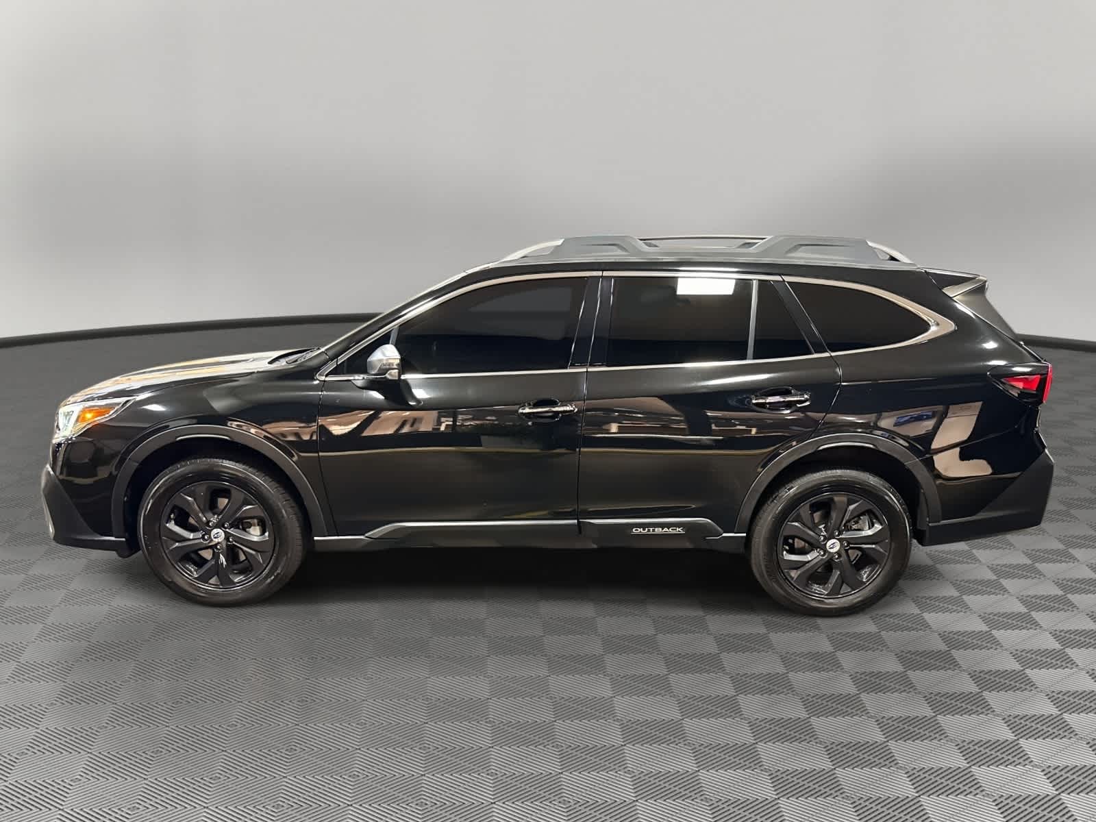 2020 Subaru Outback Touring XT