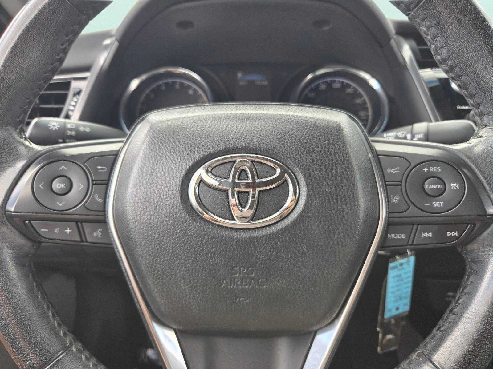2019 Toyota Camry SE
