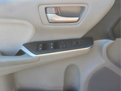 2016 Toyota Camry XLE