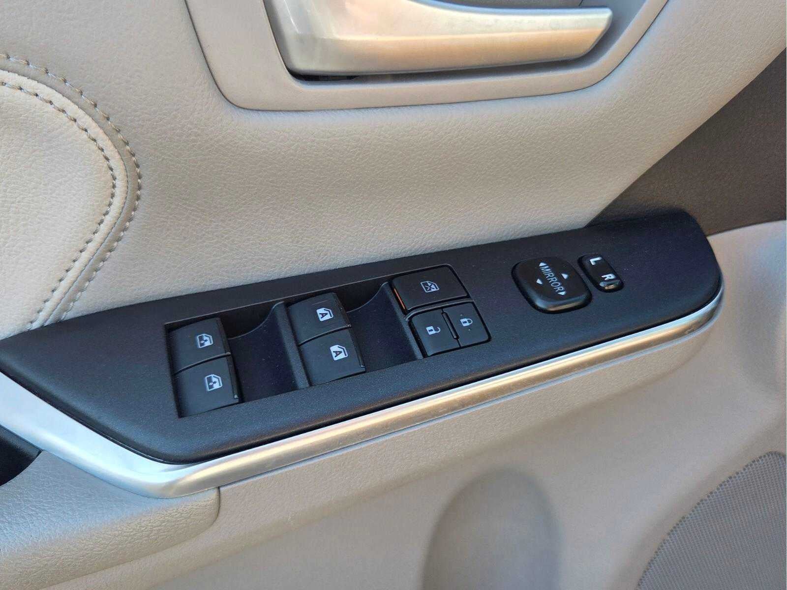 2016 Toyota Camry XLE