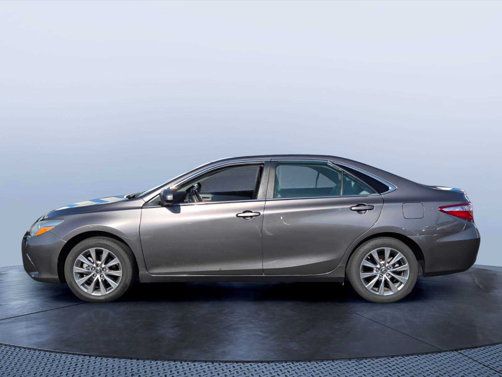 2016 Toyota Camry XLE