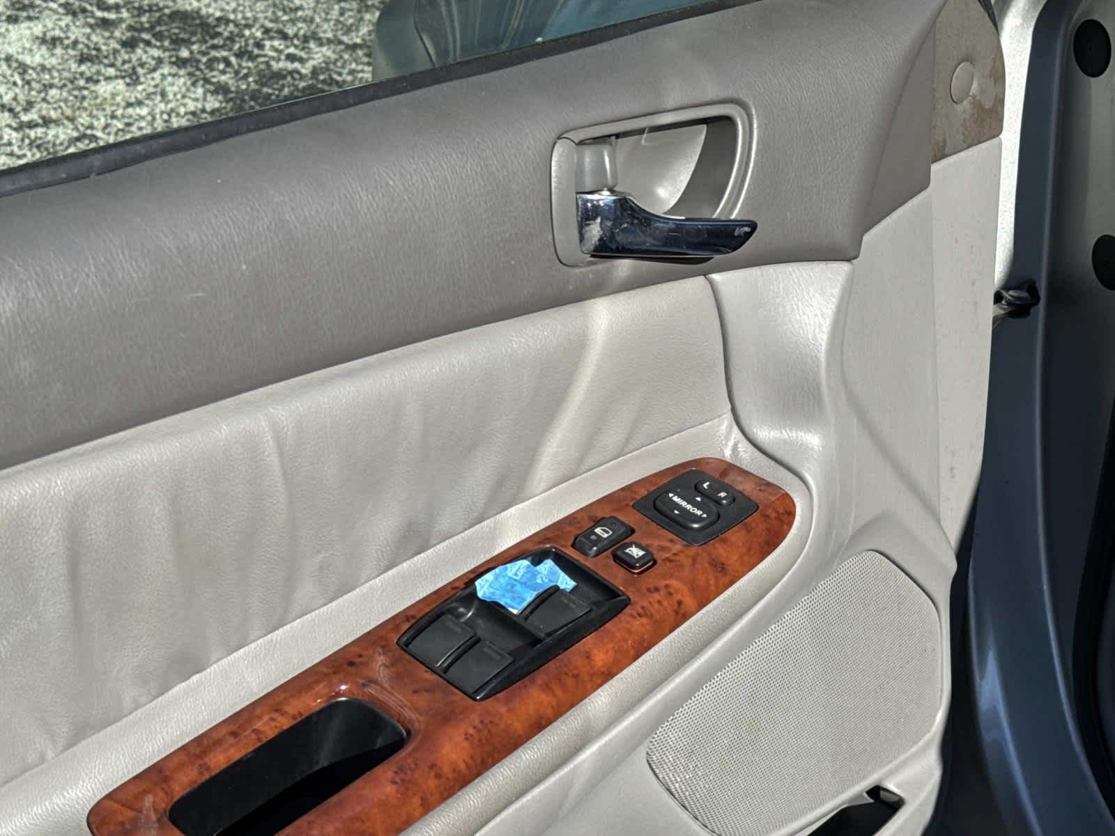 2003 Toyota Camry LE