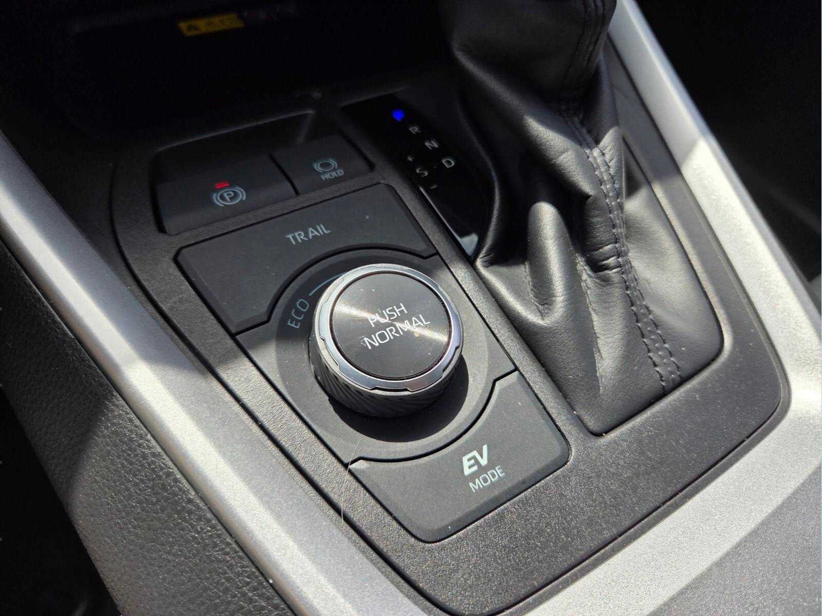 2022 Toyota RAV4 Hybrid Limited