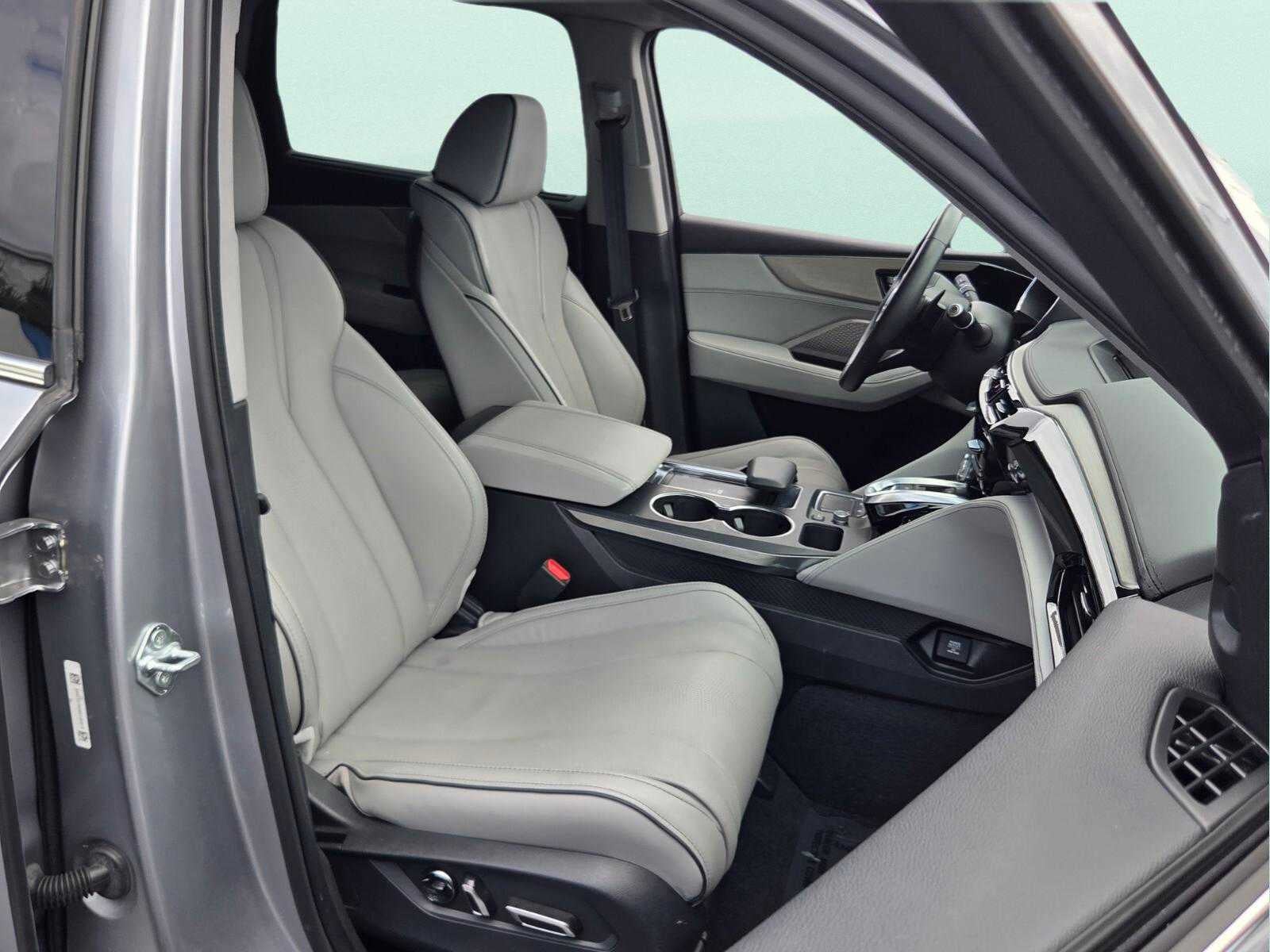 2024 Acura MDX w/Advance Package