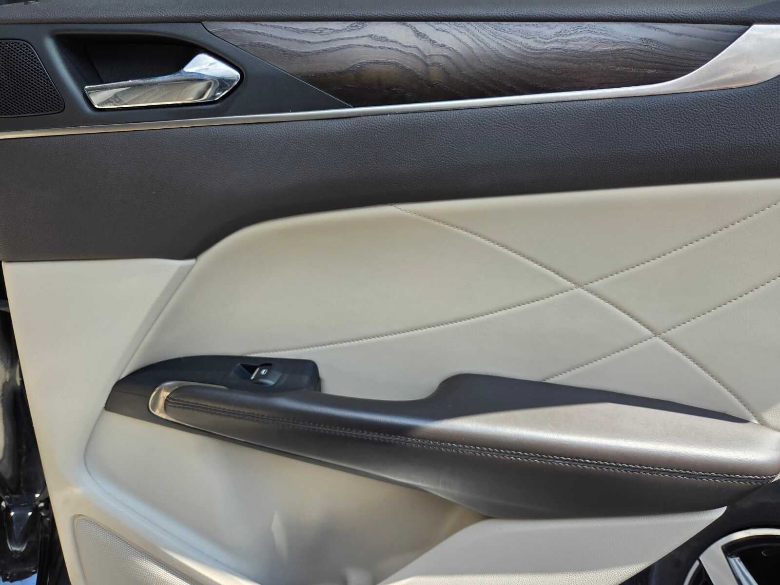 2017 Lincoln MKC Reserve