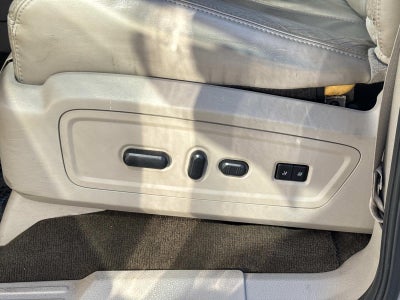 2015 Lincoln Navigator Base