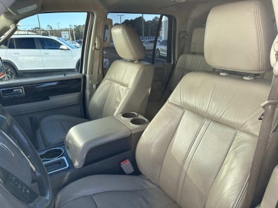 2015 Lincoln Navigator Base