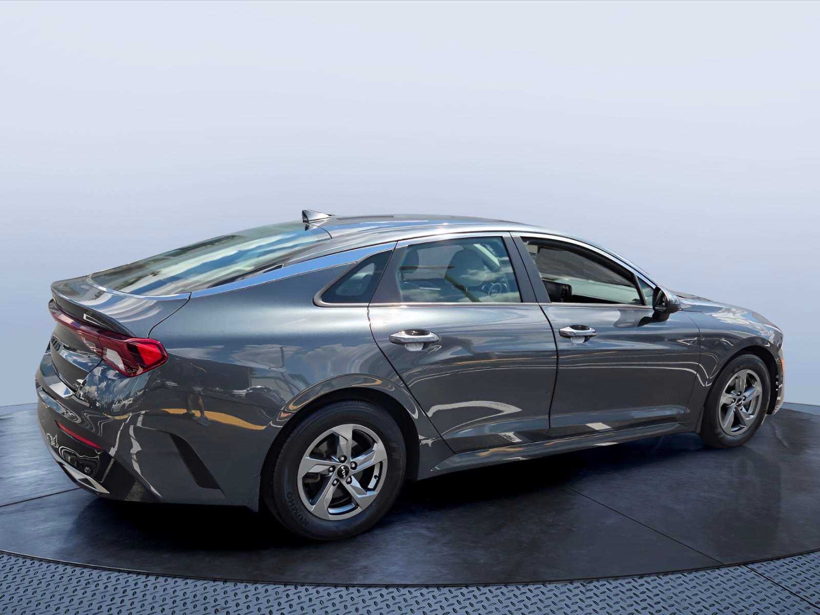 2022 Kia K5 LXS