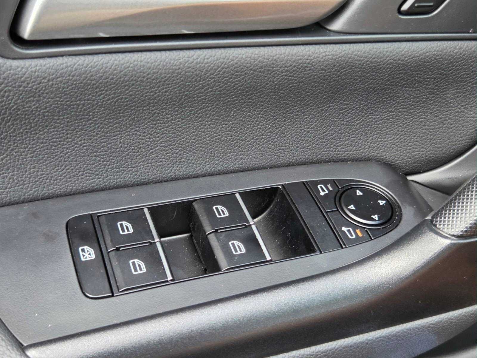 2025 Mazda Mazda CX-50 Hybrid Premium Package