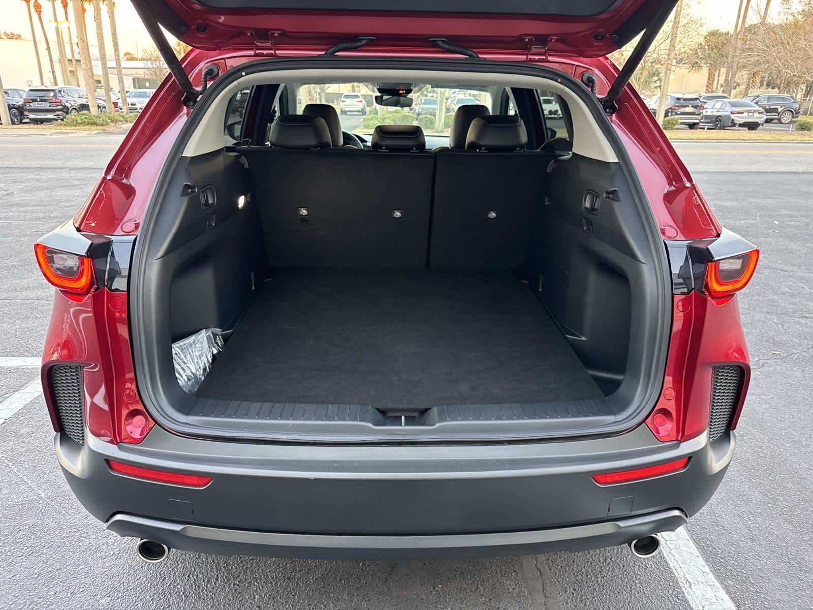 2025 Mazda Mazda CX-50 2.5 S Preferred Package