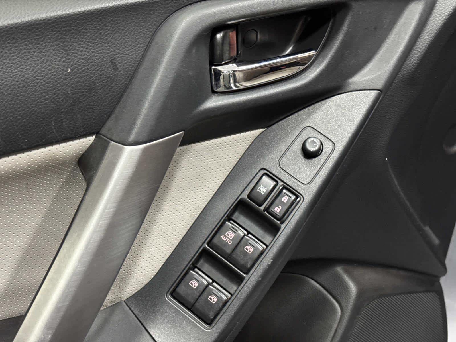 2015 Subaru Forester 2.5i Touring