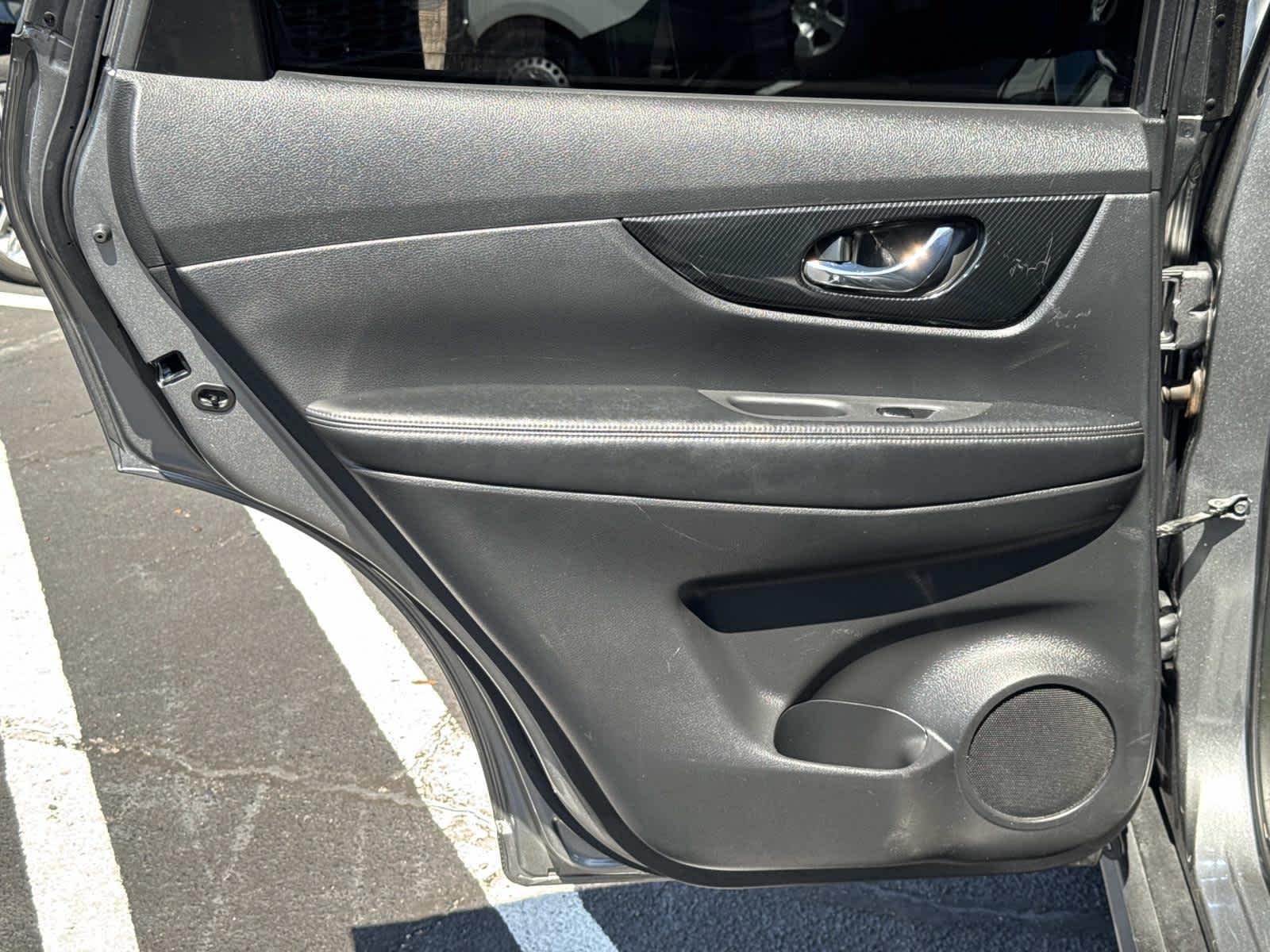 2017 Nissan Rogue SL