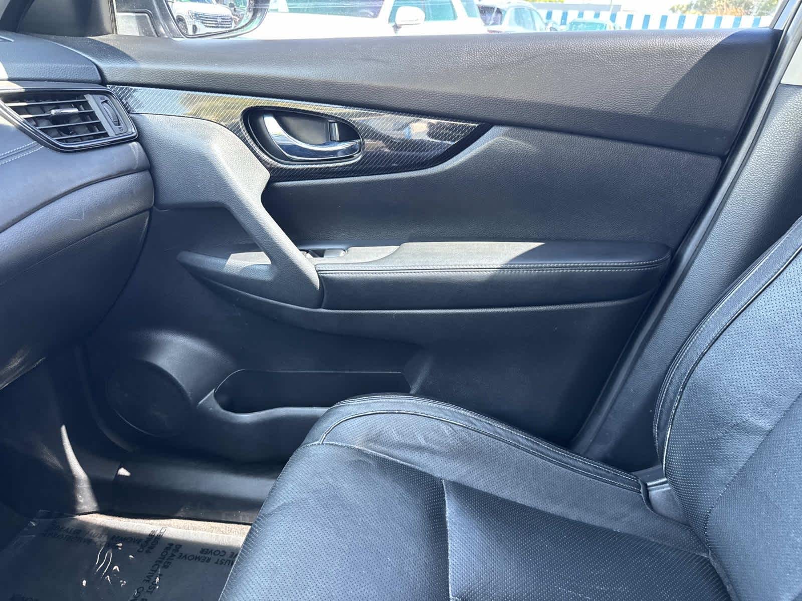 2017 Nissan Rogue SL