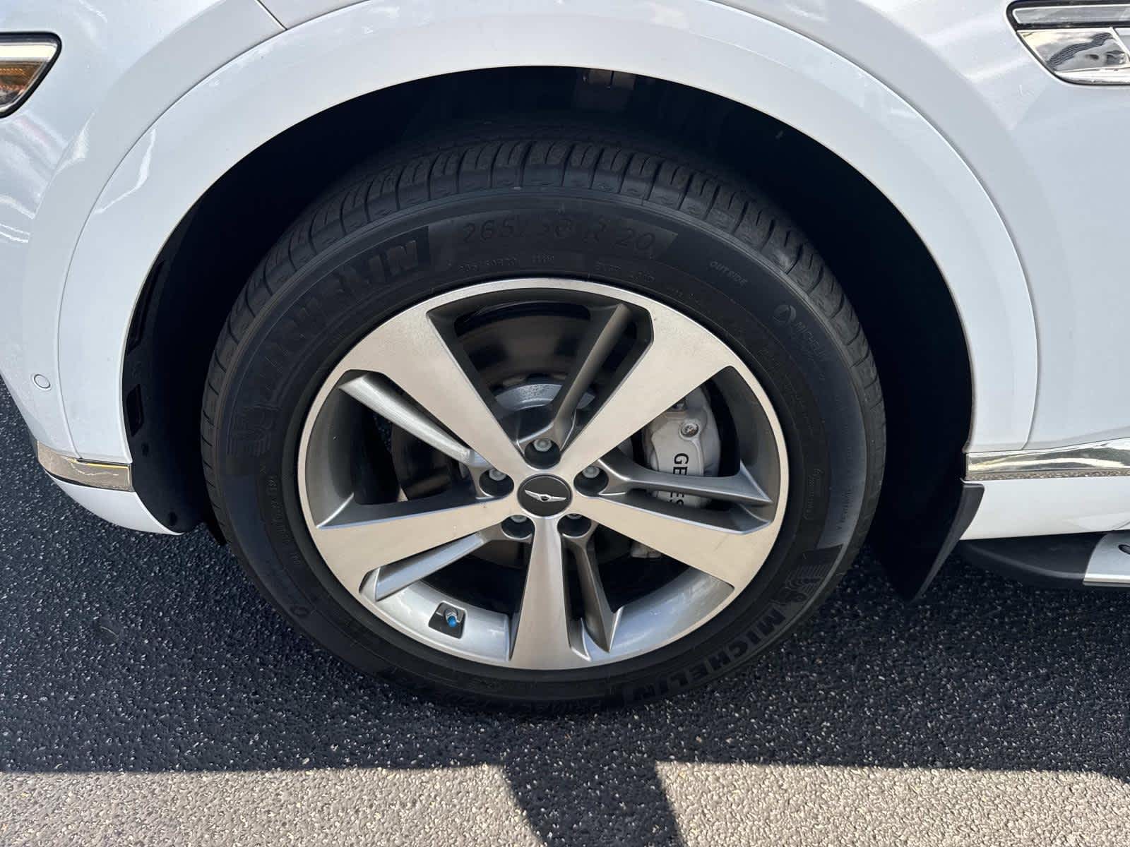 2023 Genesis GV80 Advanced +