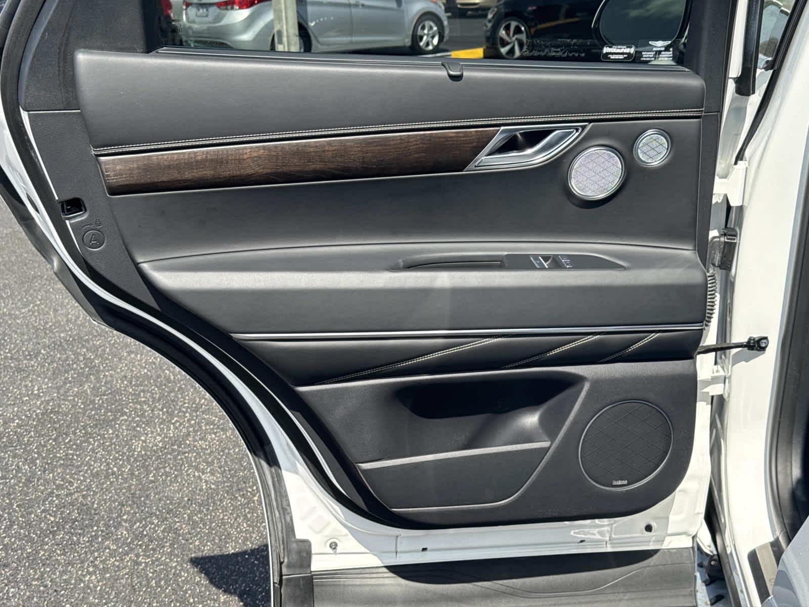 2023 Genesis GV80 Advanced +