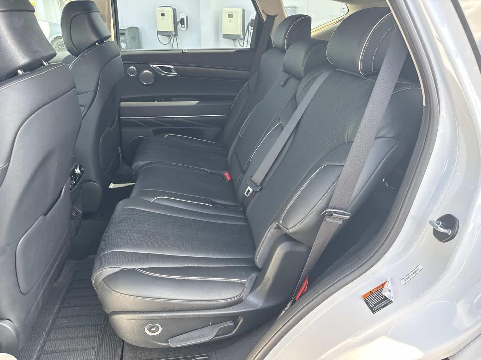 2023 Genesis GV80 Advanced +