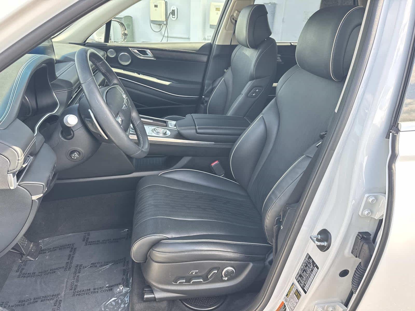 2023 Genesis GV80 Advanced +