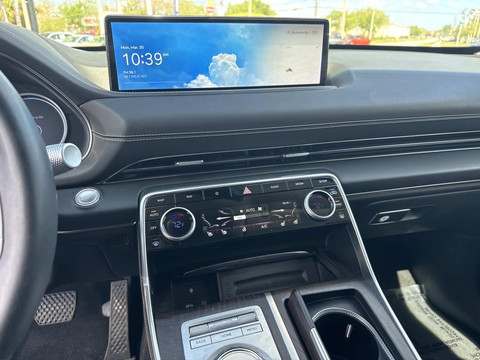 2023 Genesis GV80 Advanced +