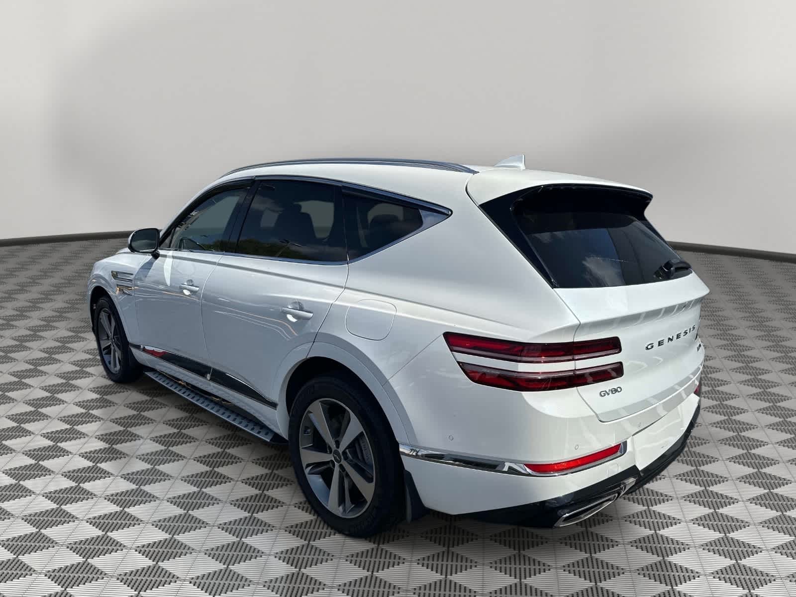 2023 Genesis GV80 Advanced +