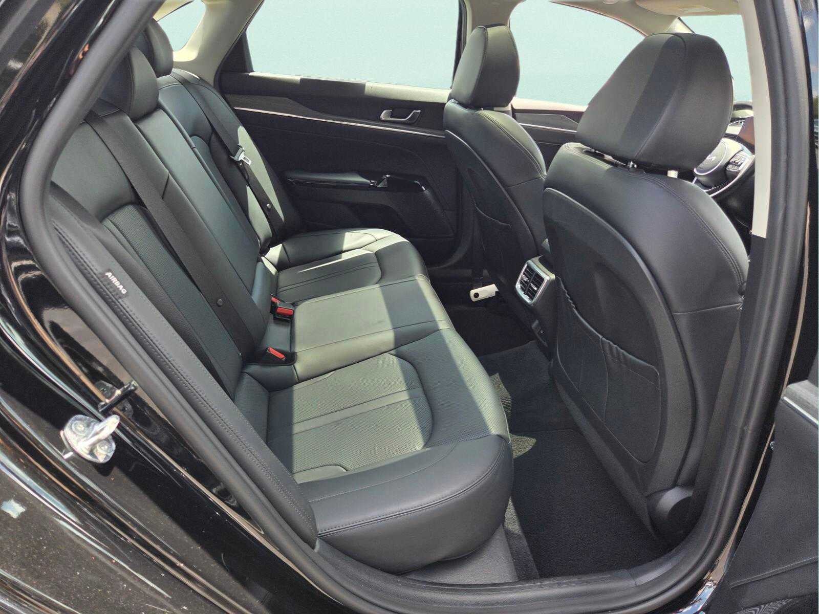 2025 Kia K5 EX
