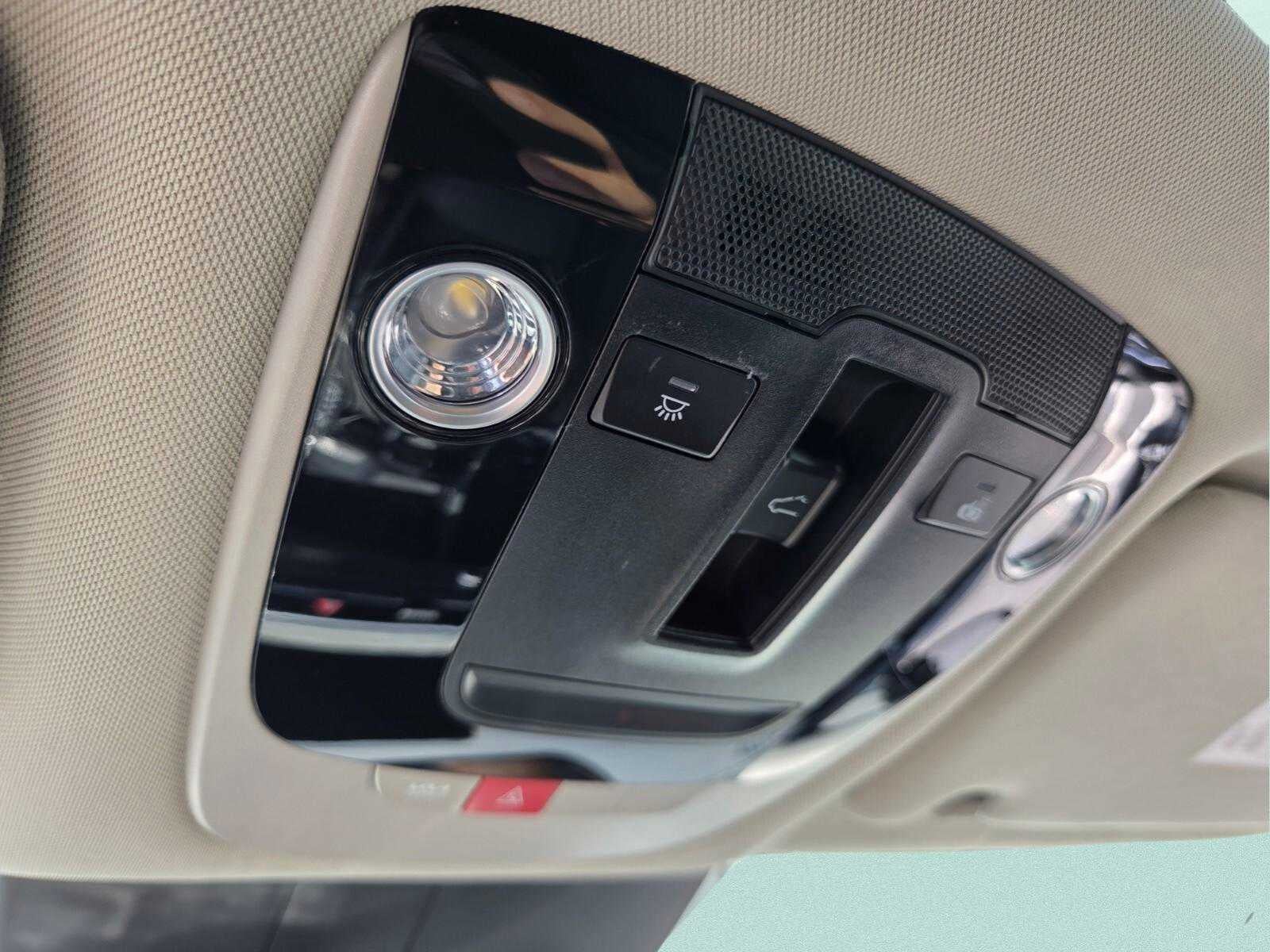 2025 Kia K5 EX