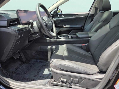 2025 Kia K5 EX
