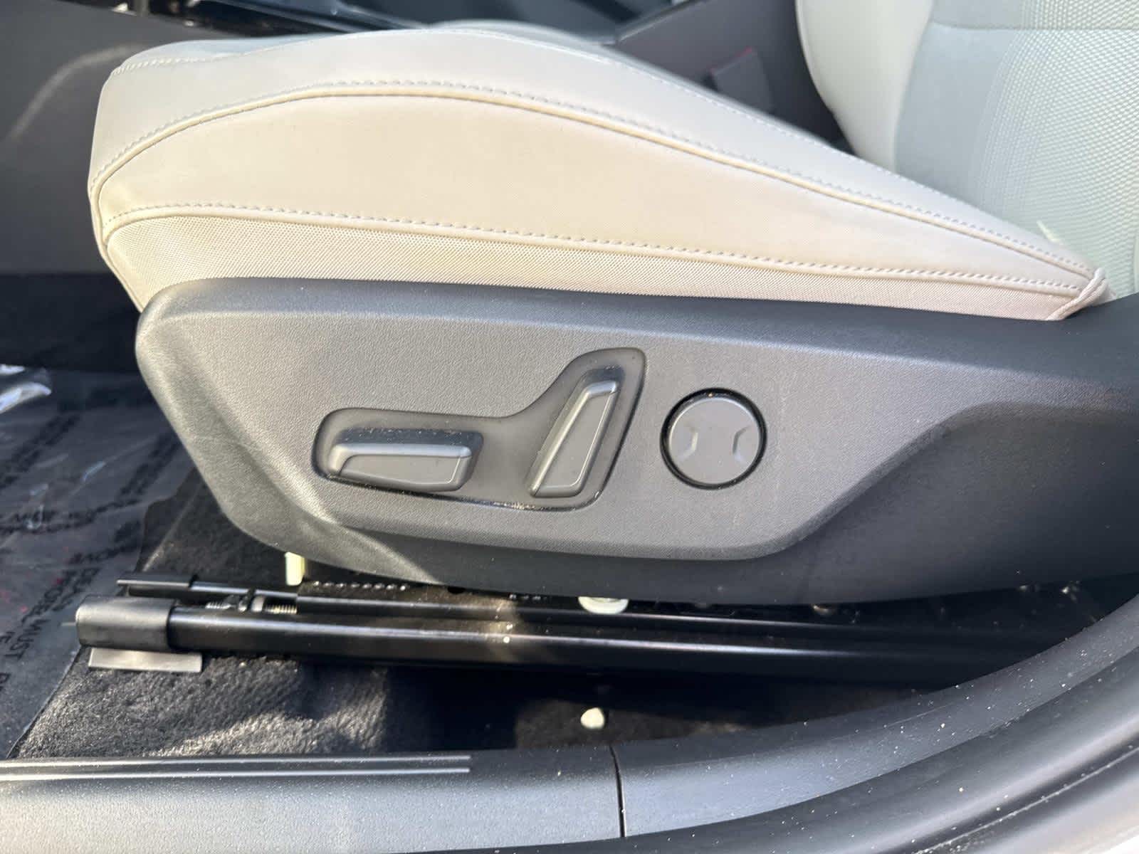 2023 Kia Niro EX