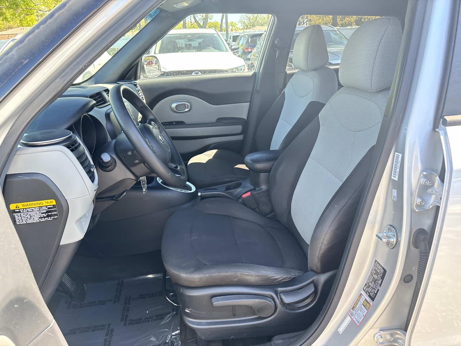 2017 Kia Soul Base