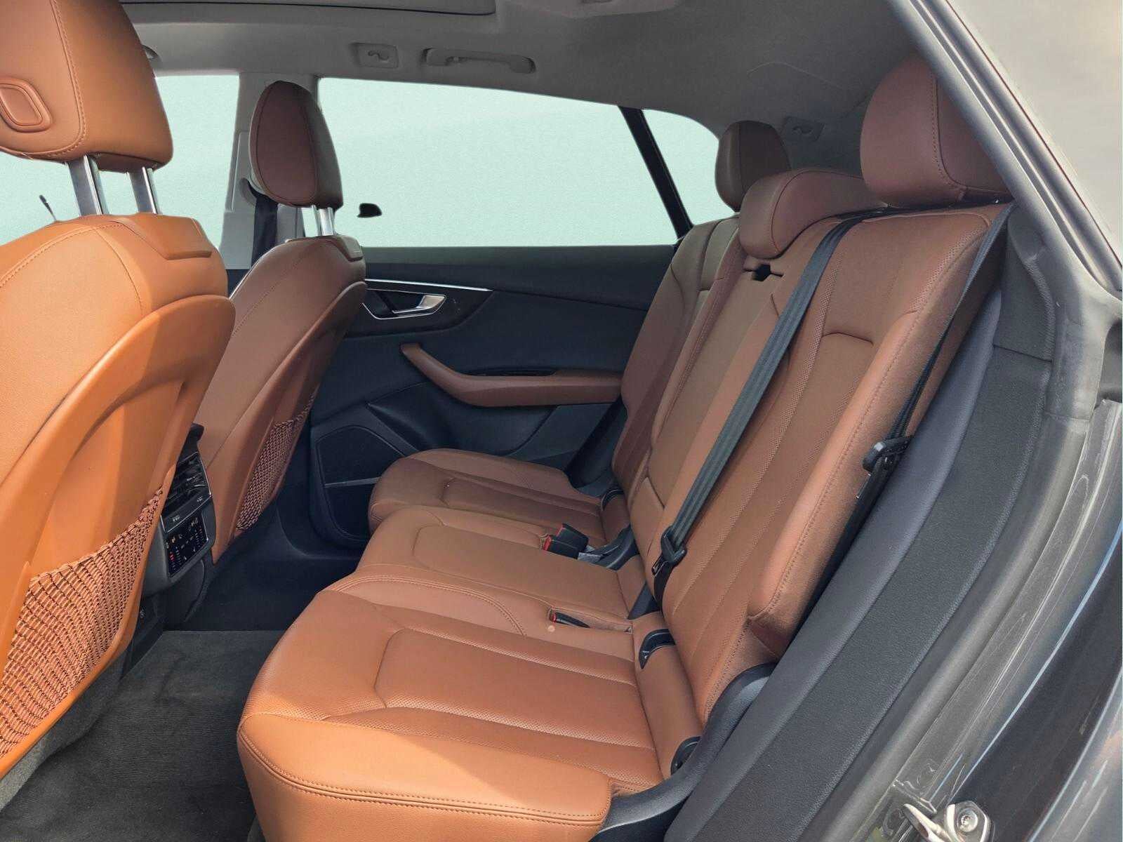 2021 Audi Q8 Premium Plus