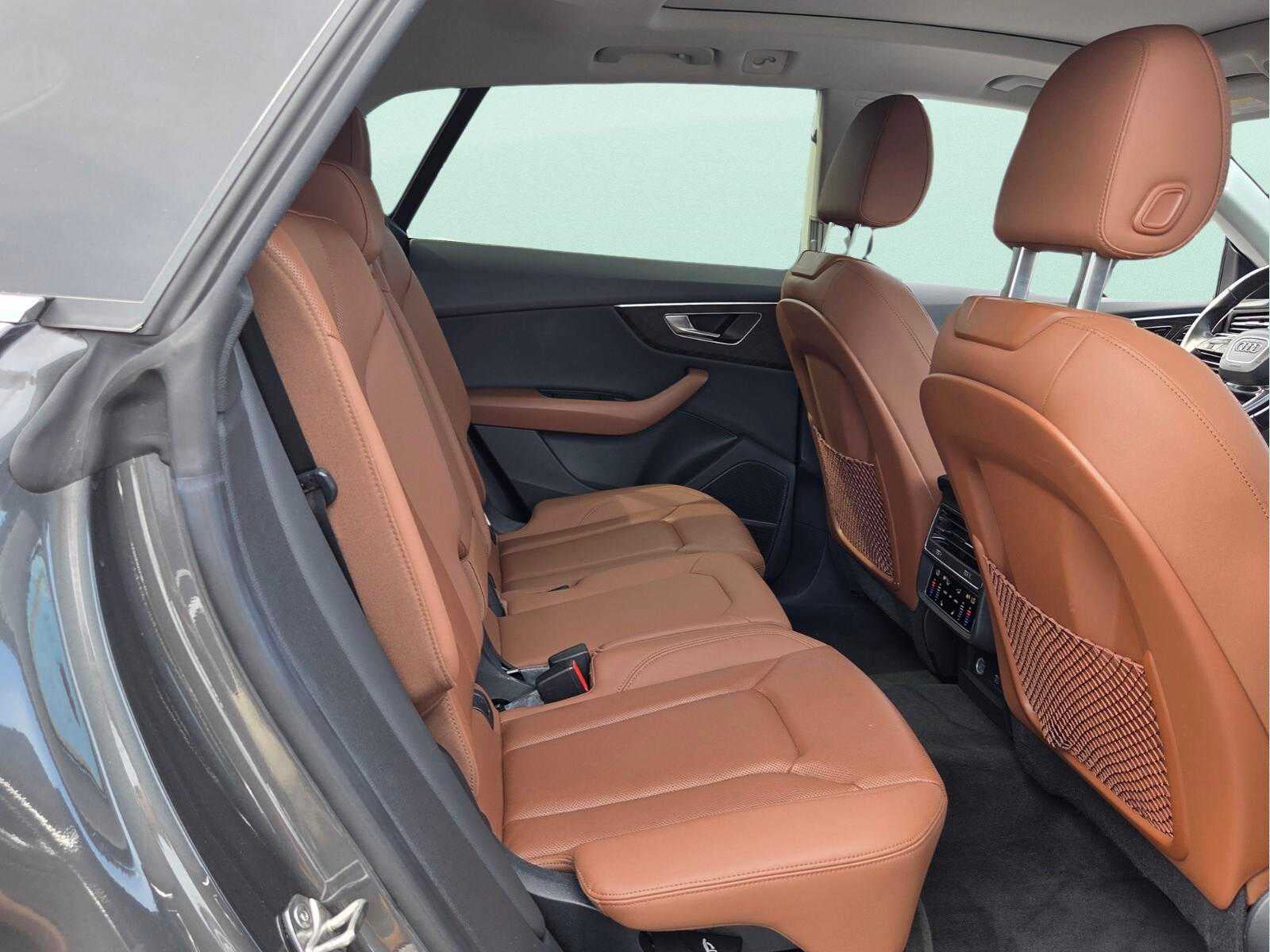 2021 Audi Q8 Premium Plus