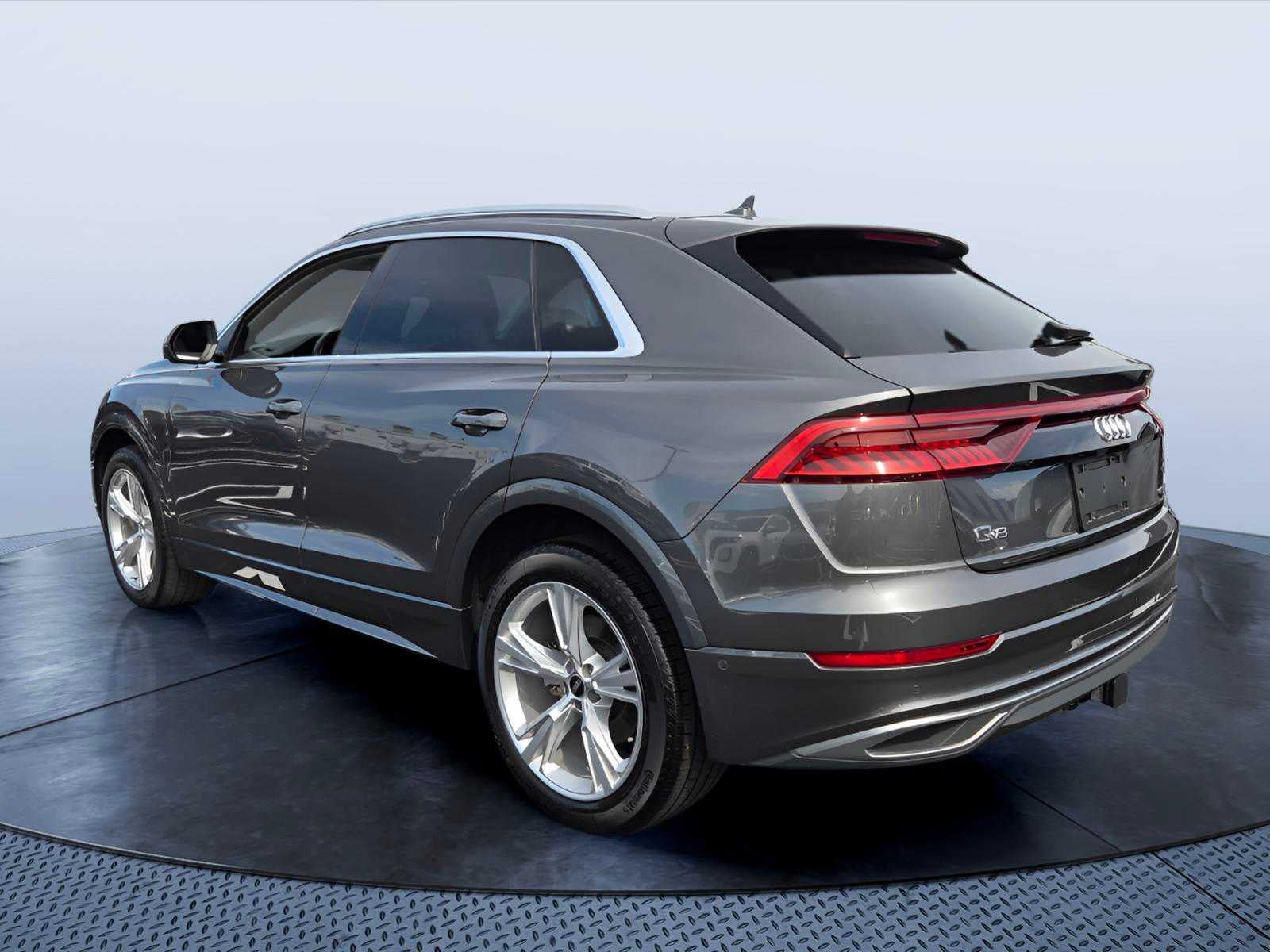2021 Audi Q8 Premium Plus