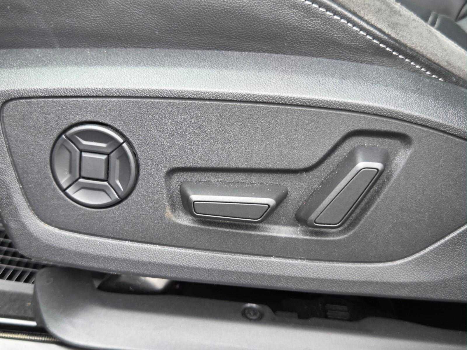 2022 Audi Q3 S line Premium Plus