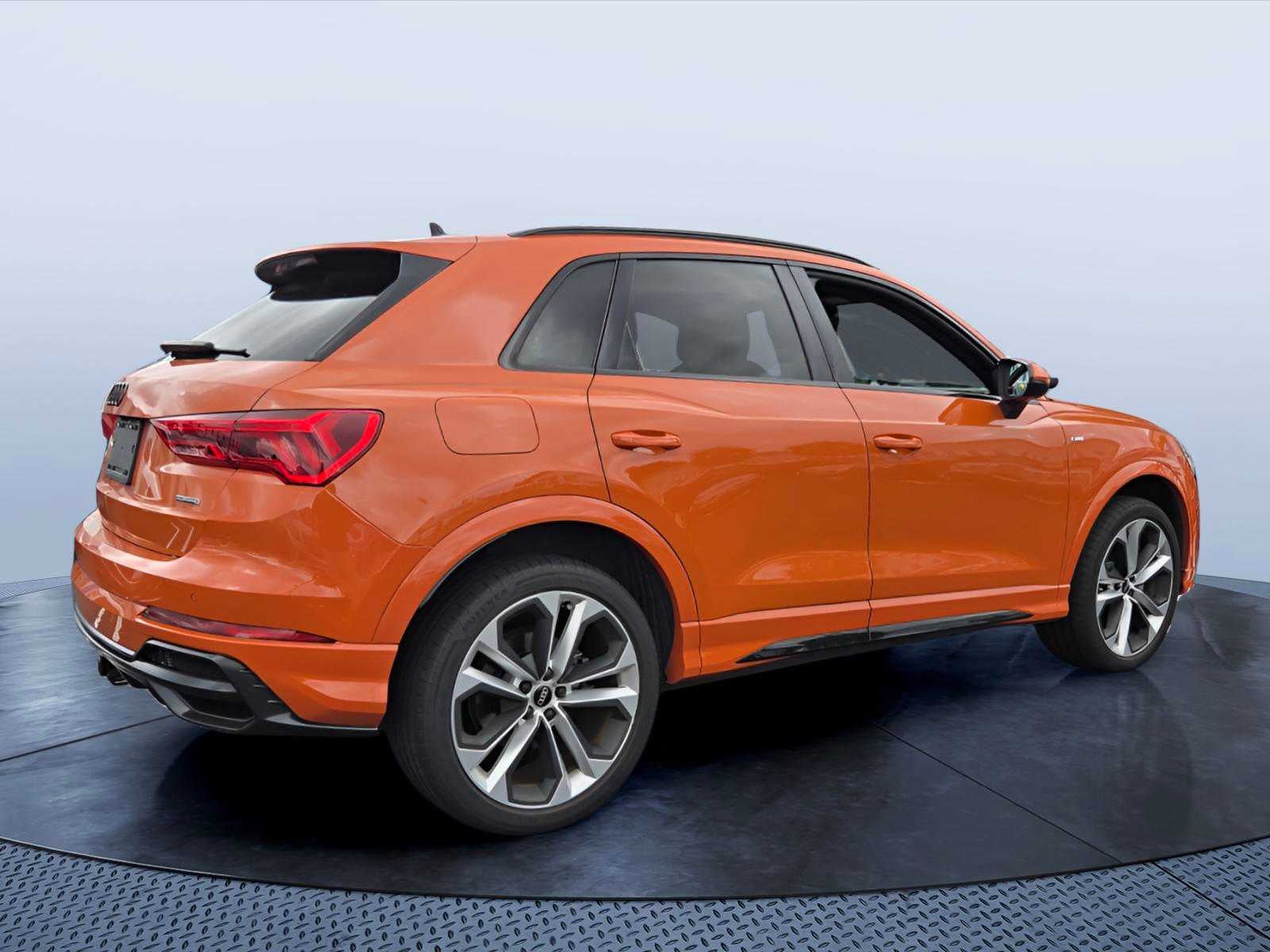 2022 Audi Q3 S line Premium Plus